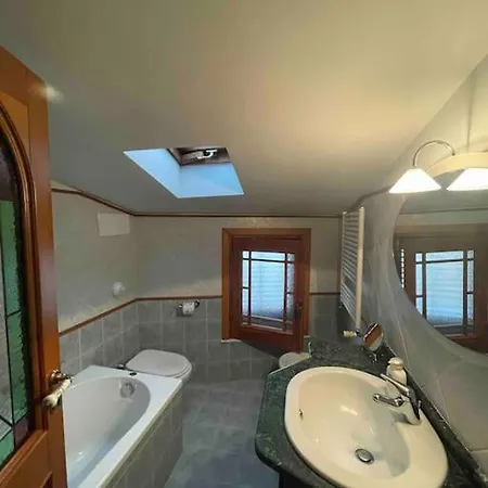 아파트 La Casa Nel Cortile 카스텔부오노